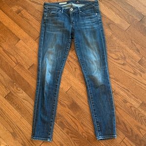 AG The Stevie Ankle - Slim Straight Leg